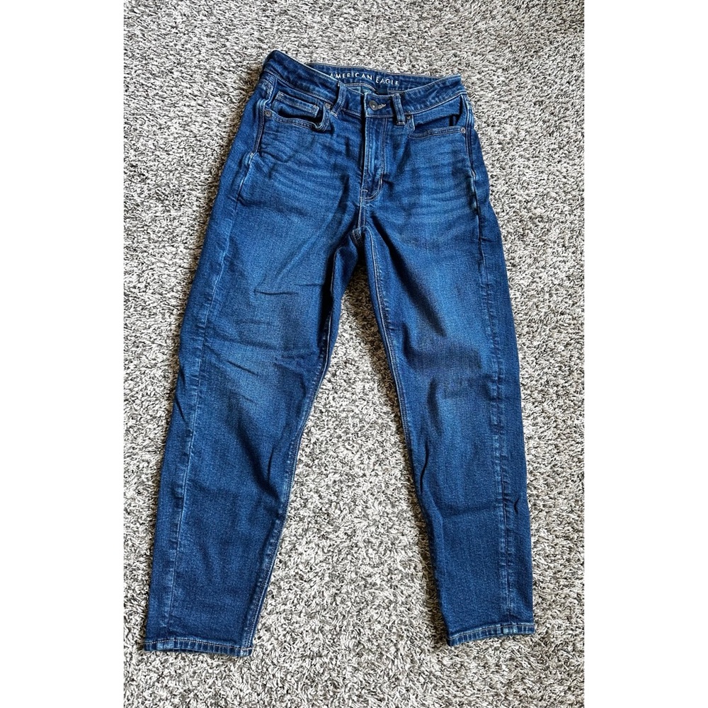 American Eagle Outfitters Women’s Indigo Mom Jeans